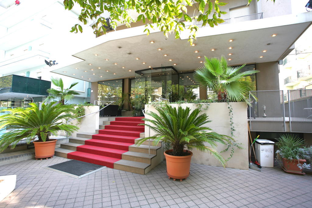 Hotel Derby Rímini Exterior foto